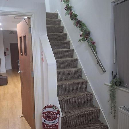 Heartland House, 7 Spacious Bedrooms Sleeps 4 Plus, Near Nec, Jlr,Bhx Birmingham Ngoại thất bức ảnh