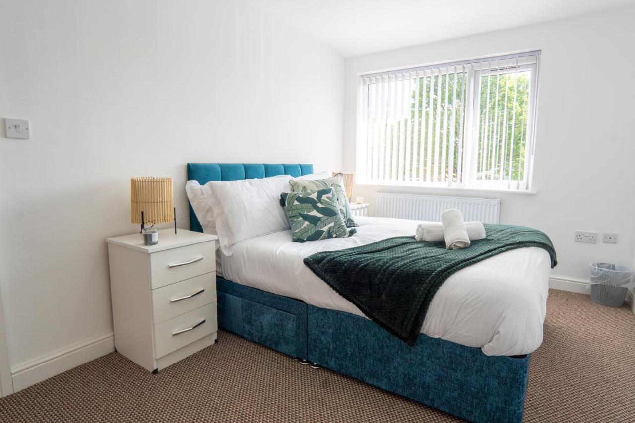 Heartland House, 7 Spacious Bedrooms Sleeps 4 Plus, Near Nec, Jlr,Bhx Birmingham Ngoại thất bức ảnh