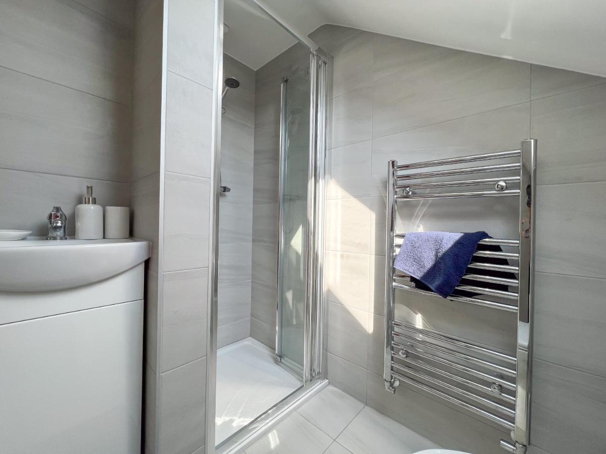Heartland House, 7 Spacious Bedrooms Sleeps 4 Plus, Near Nec, Jlr,Bhx Birmingham Ngoại thất bức ảnh