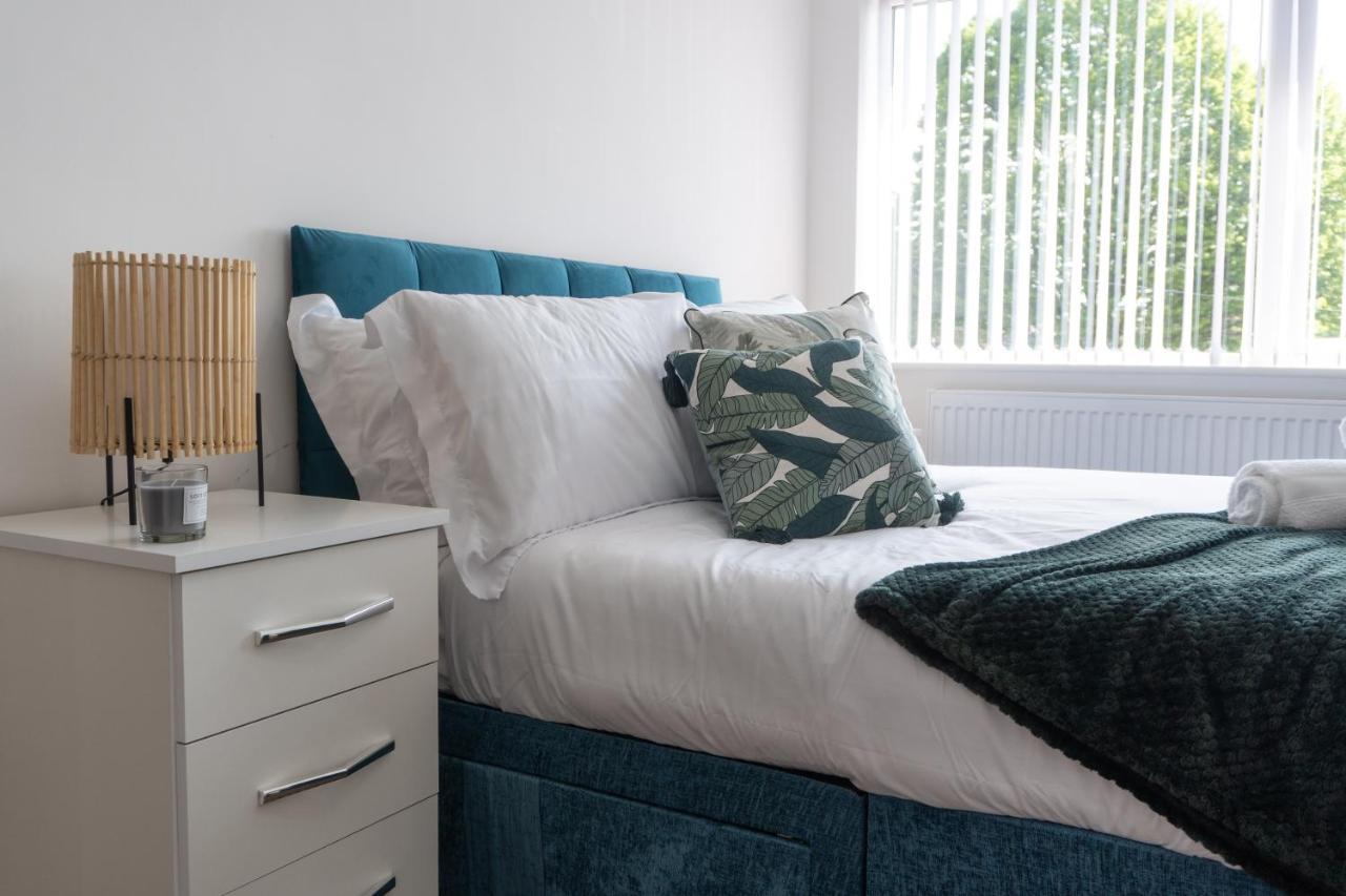 Heartland House, 7 Spacious Bedrooms Sleeps 4 Plus, Near Nec, Jlr,Bhx Birmingham Ngoại thất bức ảnh