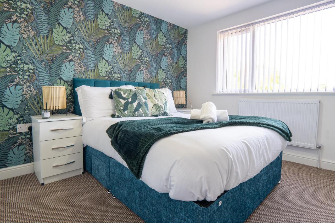 Heartland House, 7 Spacious Bedrooms Sleeps 4 Plus, Near Nec, Jlr,Bhx Birmingham Ngoại thất bức ảnh